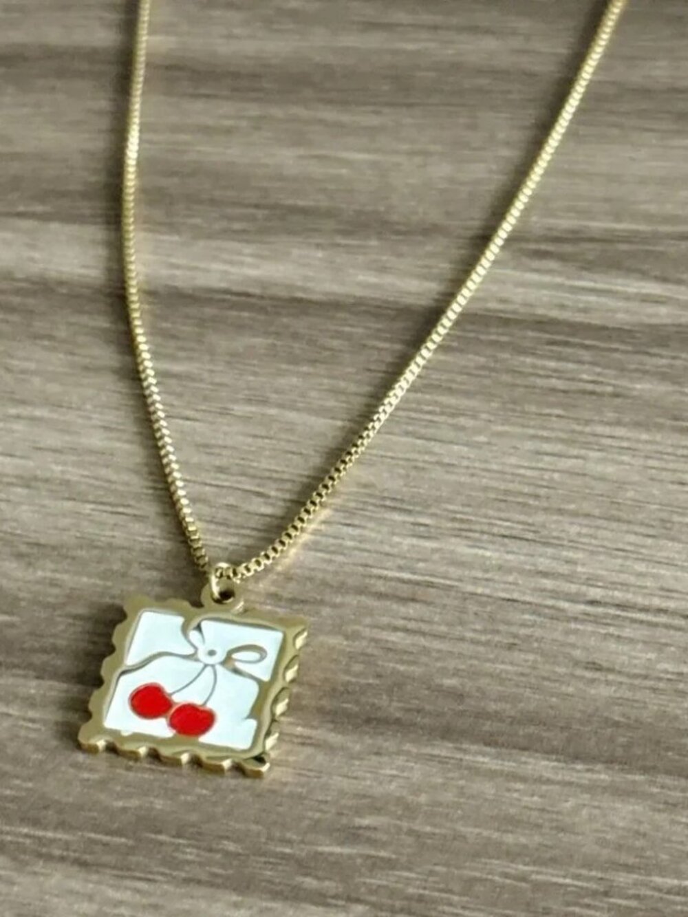 Gold Cherry Pendant Necklace Q659